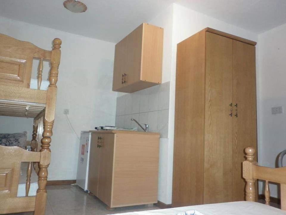 Apartments Emerald Ulcinj Exteriör bild